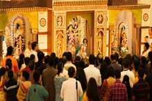 প্রবাসে আনন্দের কান্ডারি, দক্ষিণী! তিন যুগ ধরে প্রবাসী বাঙালির মেলবন্ধনের সাক্ষী প্রবাসে আনন্দের কান্ডারি, দক্ষিণী! তিন যুগ ধরে প্রবাসী বাঙালির মেলবন্ধনের সাক্ষী