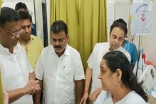 সৌজন্যের রাজনীতি ফিরহাদের, মীনাদেবীকে দেখতে গিয়ে করলেন বড় ঘোষণা সৌজন্যের রাজনীতি ফিরহাদের, মীনাদেবীকে দেখতে গিয়ে করলেন বড় ঘোষণা