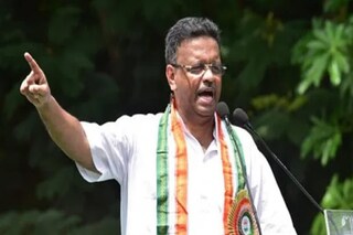 ফিরহাদের মন্তব্যে শোরগোল