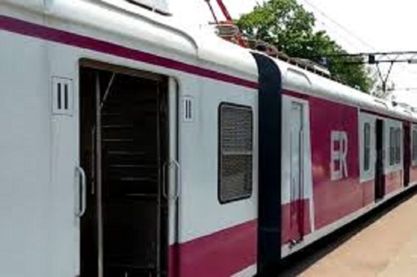 হাওড়া বর্ধমান কর্ড লাইনের আপ ও ডাউন যে যে ট্রেনগুলি বাতিল থাকছে: ৩৬৮২০, ৩৬৮২৬, ৩৬৮৩০, ৩৬৮৩২, ৩৬৮৫০, ৩৬৮৫৪, ৩৬৮৬০, ৩৬৮১৫, ৩৬৮১৯, ৩৬৮২১, ৩৬৮৩১, ৩৬৮৩৫, ৩৬৮৪৯ এবং ৩৬৮৫১ । প্রতীকী ছবি ৷