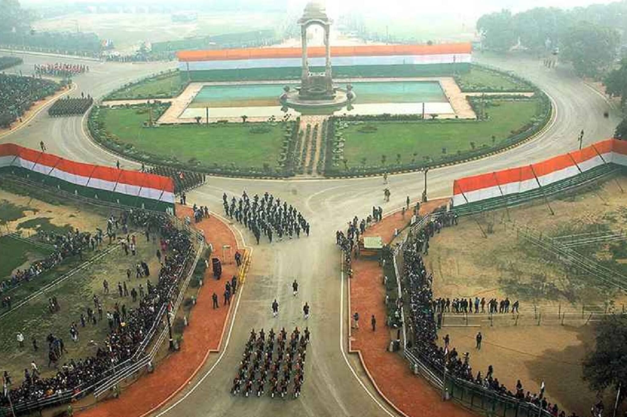 বিতর্ককে সঙ্গী করে আজ 'কর্তব্যপথ'-এর সূচনা, নেতাজি মূর্তি উদ্বোধন নিয়েও প্রশ্ন