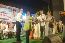 অভিনব উদ্যোগ,পুজোর খরচ বাঁচিয়ে সিভিক ভলেন্টিয়ারদের বিমা করিয়ে দিল পুজো কমিটি অভিনব উদ্যোগ,পুজোর খরচ বাঁচিয়ে সিভিক ভলেন্টিয়ারদের বিমা করিয়ে দিল পুজো কমিটি