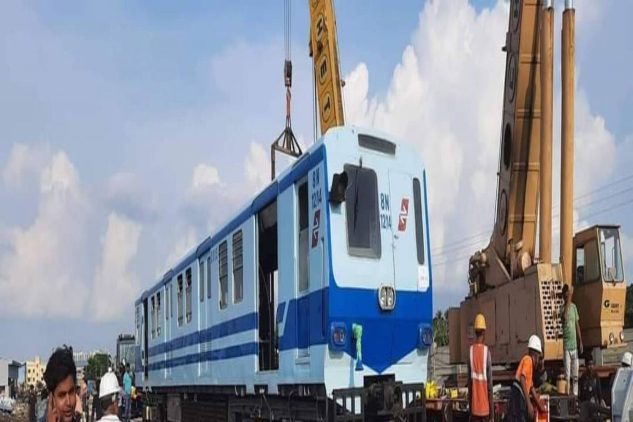 জোকা থেকে তারাতলা আজ থেকেই শুরু মেট্রোর মহড়া দৌড়! কবে চালু পরিষেবা? জরুরি খবর...