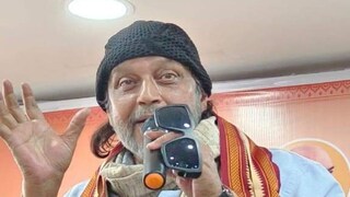 পুজোর পিচে পদ্মের 'মুখ' মিঠুন চক্রবর্তী পুজোর পিচে পদ্মের 'মুখ' মিঠুন চক্রবর্তী