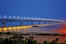 পদ্মা সেতু নিয়ে ষড়যন্ত্রকারীদের খুঁজছে বাংলাদেশ! তোলপাড় ওপার বাংলা
