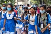 'এবার কি কন্ডোমও চাই!' ছাত্রীর স্যানিটারি প্যাড-এর দাবিতে উত্তর আইএএস অফিসারের 'এবার কি কন্ডোমও চাই!' ছাত্রীর স্যানিটারি প্যাড-এর দাবিতে উত্তর আইএএস অফিসারের