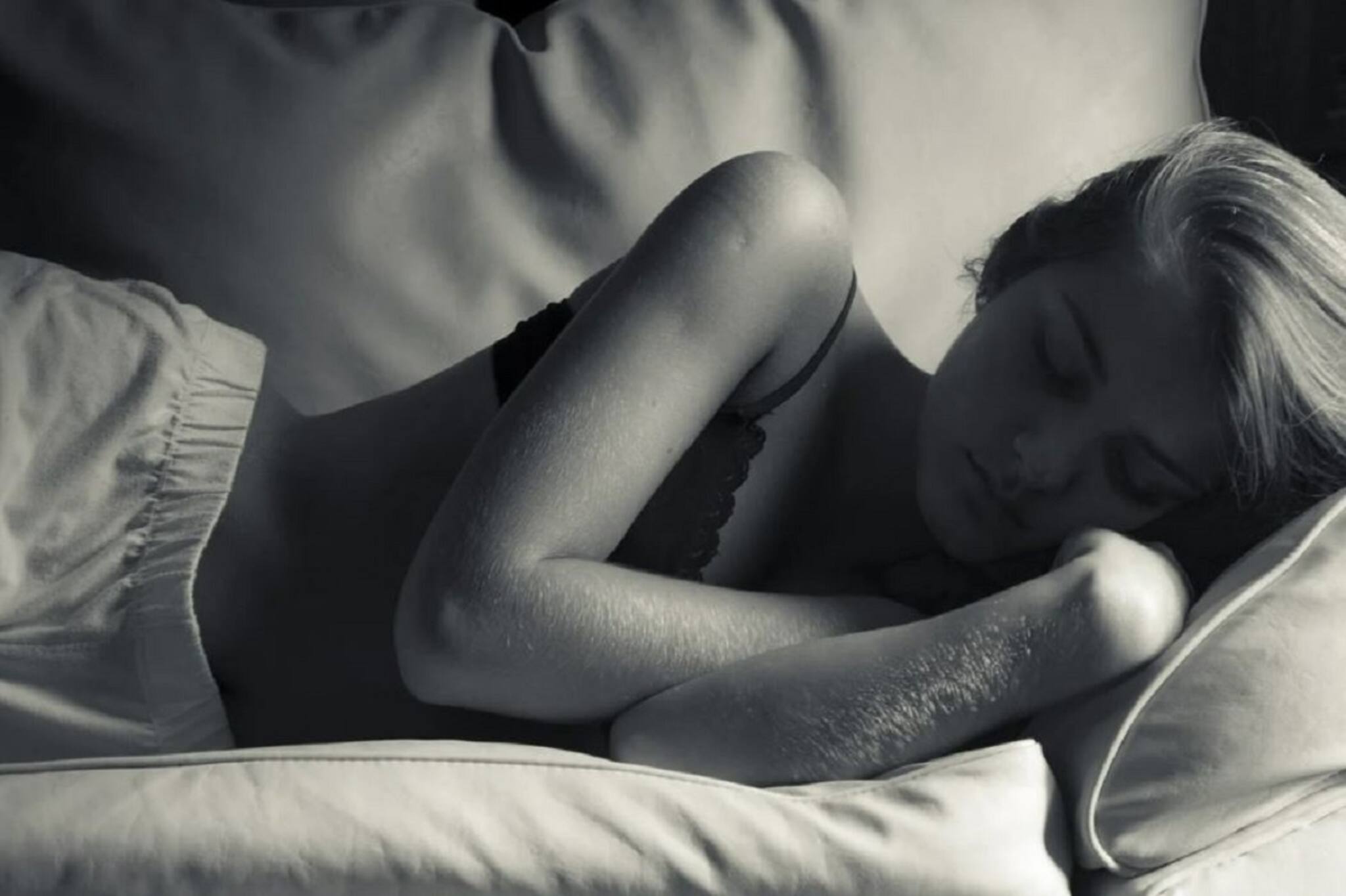 সন্ধের ঘুম মারাত্মক, ভবিষ্যৎ অন্ধকারের ইঙ্গিত, যথেষ্ট যুক্তিও রয়েছে