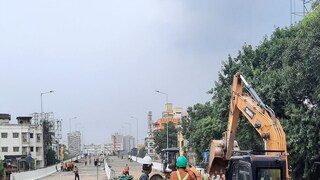 চলছে শেষ মুহূর্তের কাজ চলছে শেষ মুহূর্তের কাজ