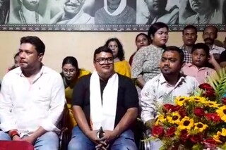 চাপে দুই তৃণমূল নেতা!