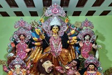 কালনার সেনগুপ্ত পরিবারের দুর্গাপুজোর সূচনা হয়েছিল ওপার বাংলায়