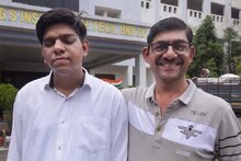 বড় সংস্থায় চাকরির স্বপ্নপূরণ! ইউটিউব দেখেই কামাল ইন্দোরের দৃষ্টিশক্তিহীন যুবকের