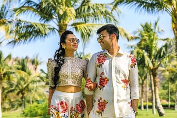 দীপাবলিতে পোশাকেও থাকুক প্রেমের বার্তা, জুটিরা এক রঙের পোশাকে সাজুন!