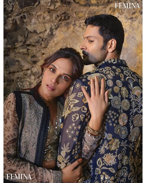দিল্লির সবচেয়ে বিখ্যাত দহি ভল্লে পাওয়া যায় চাঁদনি চকের রাস্তায়। নটরাজের চাটের দহি ভল্লেকেও বিয়ের অনুষ্ঠানের খাবারের মেনুতে স্থান দেওয়া হয়েছে। এখানকার চাট খুবই সুস্বাদু। সঙ্গে থাকবে ককটেল।