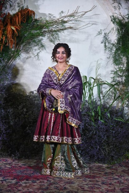 জমকালো শারারায় দিব্যা দত্ত