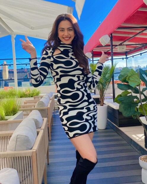 দিল্লিতেই বেড়ে উঠেছেন রক্ষণশীল পঞ্জাবি পরিবারের রকুলের