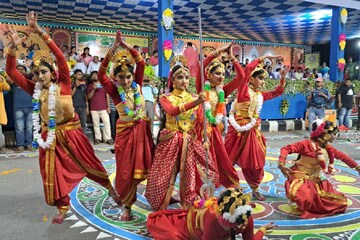 কার্নিভালে