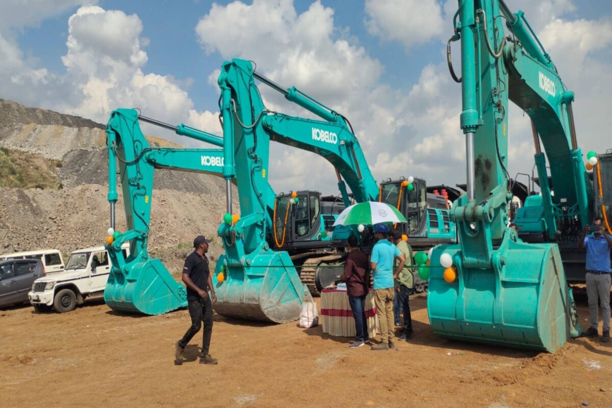 নতুন খনির উদ্বোধন ঘিরে কর্মসংস্থানের স্বপ্ন দেখছে পাণ্ডবেশ্বর