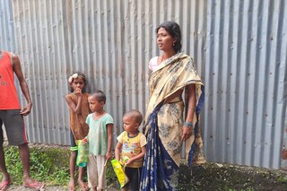আটক মহিলা