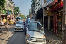 দিওয়ালিতে দু টাকা বেশি রোজগার আর মাথায় নেই, ঘর হারানোর আশঙ্কায় সোনা ব্যবসায়ীর
