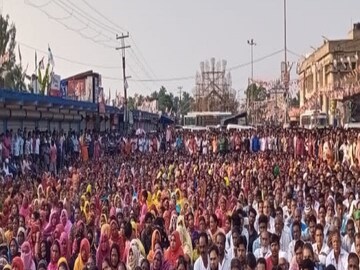মহিলা প্রার্থী নিয়ে নিশ্চিন্ত তৃণমূল কংগ্রেস