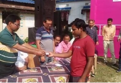 ক্যান্সার আক্রান্তদের পাশে