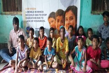 পিছিয়ে পড়া শিশুদের শিক্ষাদানের মাধ্যমে মূল স্রোতে ফেরাতে উদ্যোগ এই সংগঠনের