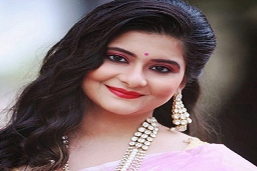  স্টারমঞ্চের &quot;বারো মাসে তেরো পার্বন&quot;-এর আরও একটি সংযোজন এই ভাইফোঁটার গান। যেখানে বোন তার ভাইয়ের দীর্ঘায়ু এবং চির সুখের কামনা করে। এর আগে বেশ কিছু হিট গান রিলিজ করেছে স্টারমঞ্চ।