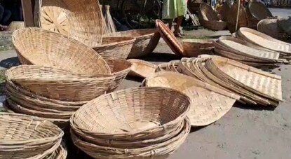 ছট পুজোর বাজার উপচে পড়া ভিড় 