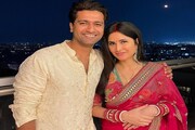 'চাঁদ নজর আয়া!'স্বামী ভিকির হাতে জল খেয়ে প্রথম করবা চৌথের উপোস ভাঙেন ক্যাটরিনা!