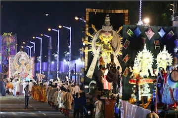 নেই একডালিয়া, টালা! একাধিক গাইডলাইন পুলিশের, এক নজরে রেড রোড পুজো কার্নিভাল নেই একডালিয়া, টালা! একাধিক গাইডলাইন পুলিশের, এক নজরে রেড রোড পুজো কার্নিভাল
