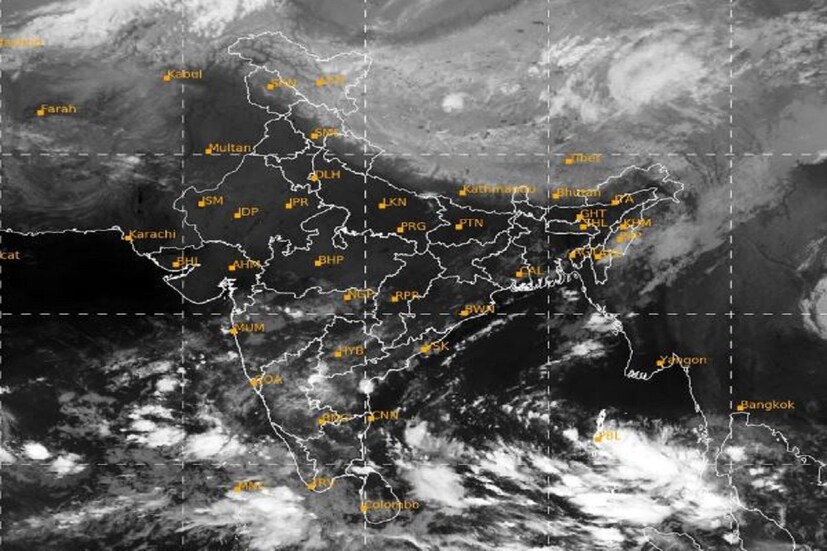 আবহাওয়া দফতর পূর্বাভাসে জানিয়েছে এরপর এটা একটি সাইক্লোনিক স্টর্মে পরিণত হবে৷ যা পশ্চিম মধ্য বঙ্গোপসাগরের ওপর অবস্থান করবে৷