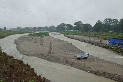বুধবার রাতে এই জায়গাতেই চলছিল বিসর্জন৷ 