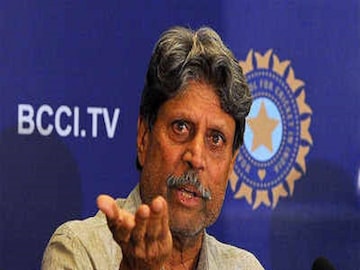 দেশ ভক্তি নেই, শুধু টাকার কাঙাল ক্রিকেটাররা! বক্তব্য কপিলের
