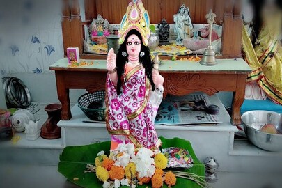ঘরে ঘরে কোজাগরী লক্ষ্মীপুজো