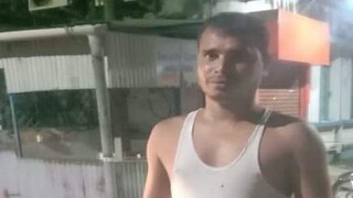 প্রাণ বাঁচিয়ে হিরো মালবাজারের মানিক