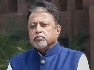 পঞ্চায়েতের আগে কি বড় দায়িত্ব নেবেন মুকুল রায়? 