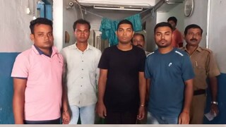 পাচারের আগেই মাদক-সহ এসটিএফ-এর হাতে ধরা পড়ে দুষ্কৃতী দল পাচারের আগেই মাদক-সহ এসটিএফ-এর হাতে ধরা পড়ে দুষ্কৃতী দল