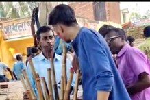 আজও বসে বর্গীযুগের লাঠিমেলা, বিসর্জনের পর লাঠি বিকিকিনি ঘিরে অনুরণিত রীতি আজও বসে বর্গীযুগের লাঠিমেলা, বিসর্জনের পর লাঠি বিকিকিনি ঘিরে অনুরণিত রীতি
