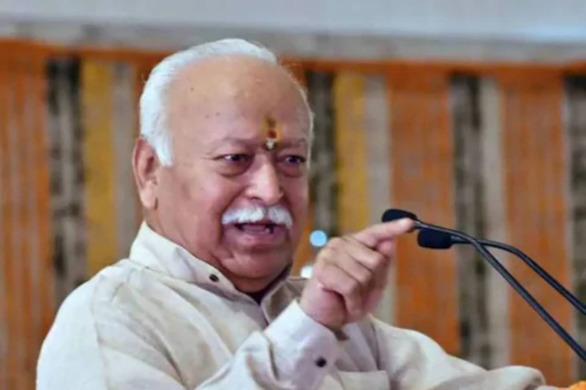 নারীর সমানাধিকার, কাজের অধিকার, নাগপুরে দশেরার মঞ্চ থেকে সওয়াল আরএসএস প্রধানের