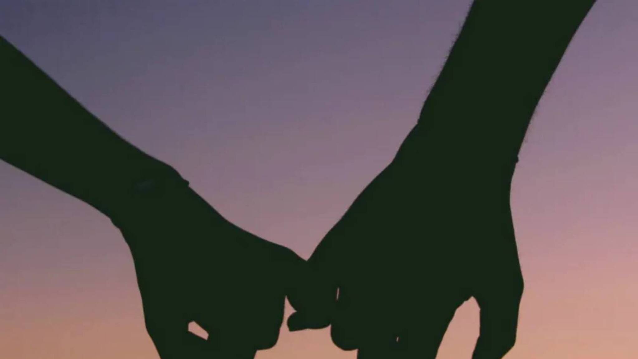 Cooch Behar News: প্রেমিকের বাড়িতে ধর্না প্রেমিকার! চাঞ্চল্য কোচবিহারের মাথাভাঙায়