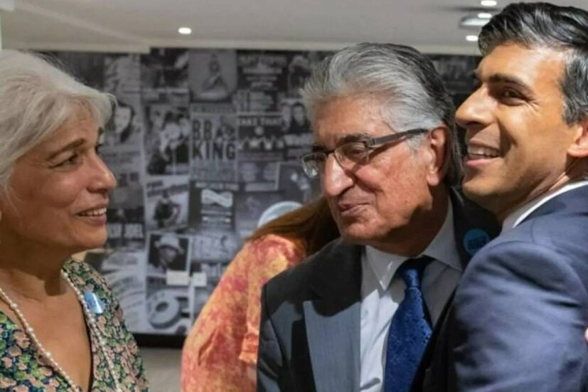  এর আগে ব্রিটেনের এক কর কেলেঙ্কারিতে নাম জড়ায় অক্ষতার৷ তিনি বৈদেশিক আয়ের ভিত্তিতে যথেষ্ট পরিমাণে কর দিচ্ছেন না বলে অভিযোগ ওঠে৷ যদিও সেই বিতর্ক মিটেও যায়৷ উল্লেখ্য, ব্রিটেনের পরবর্তী প্রধানমন্ত্রীর বিয়ে নিয়েও আছে চমকপ্রদ তথ্য৷ 