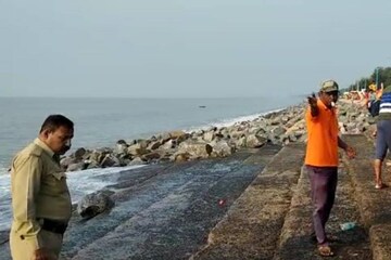 সিত্রাং-এর পর কেমন আছে দিঘা, আজ কি সমুদ্রে নামতে পারবেন পর্যটকরা, সৈকতনগরীর ছবি সিত্রাং-এর পর কেমন আছে দিঘা, আজ কি সমুদ্রে নামতে পারবেন পর্যটকরা, সৈকতনগরীর ছবি