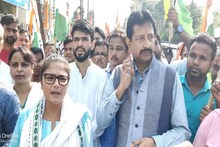 শিরোনামে একের পর এক খুন-ধর্ষণ, উৎসব মিটতেই ত্রিপুরায় রাস্তায় নামল তৃণমূল 