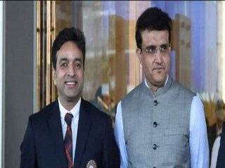 অতীতে অরুন ধুমালের সঙ্গে সৌরভ