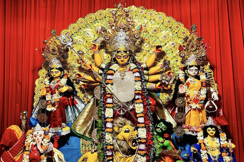 *সুদীপার বাড়ির মাতৃ প্রতিমা ৷ ছবিঃ ফেসবুক।
