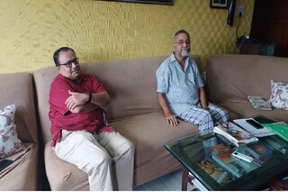 তাপস রায়ের বাড়িতে কুণাল ঘোষ৷ 