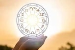 Horoscope Today: রাশিফল ৭ অক্টোবর; দেখে নিন কেমন যাবে আজকের দিন