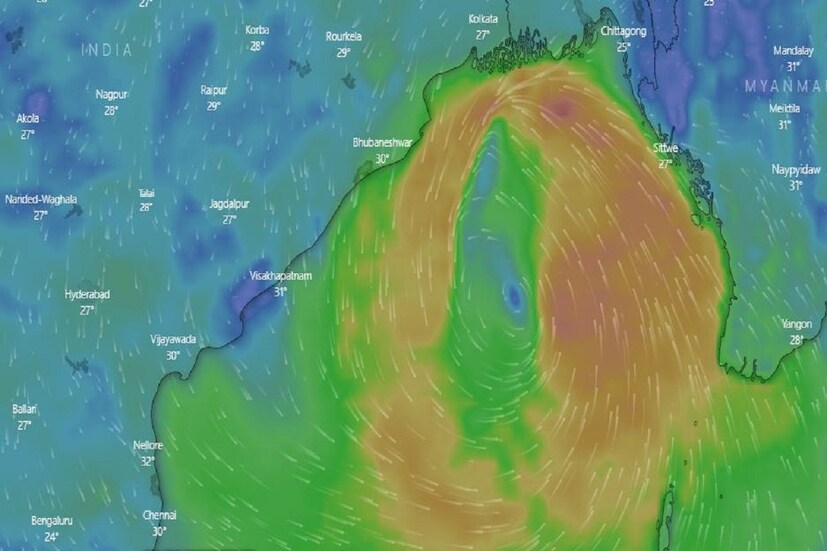 দুই রাজ্যেই সোমবার ও মঙ্গলবার কালীপুজো এবং দিওয়ালি পালন হবে৷ এর আগে উত্তর আন্দামান সাগর এবং তার সংলগ্ন দক্ষিণ আন্দামান সাগর এবং দক্ষিণ পূর্ব বঙ্গোপসাগরীয় খাঁড়িতে বৃহস্পতিবার নিম্নচাপ ক্ষেত্র তৈরি হয়েছে৷ তা শুক্রবারেও ছিল৷ Photo - Windy/ satellite images