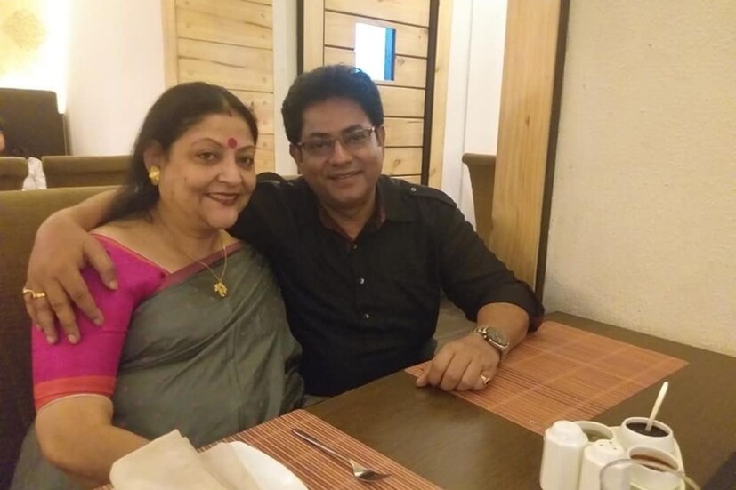 ১৯৯০ সালে সাতপাকে বাঁধা পড়েছিলেন শঙ্কর ও সোনালি৷ ইন্ডাস্ট্রিতে সে সময় দুজনেই মজবুত করছেন পায়ের নীচের জমি৷