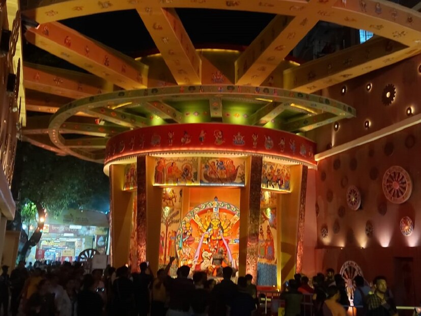বালিগঞ্জ কালচারালের মাতৃপ্রতিমা৷ 